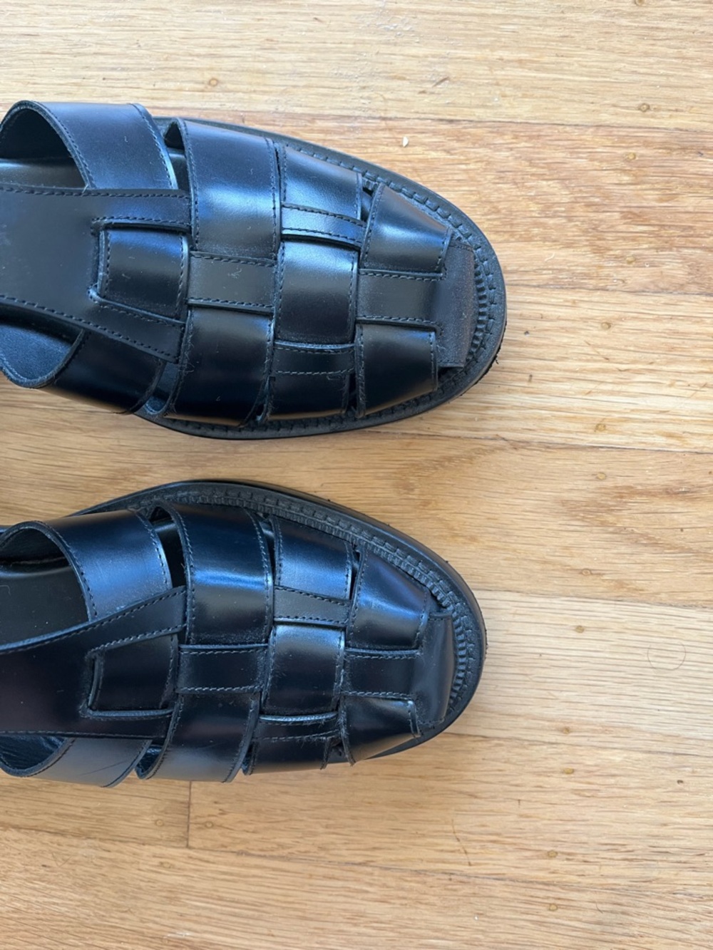 Freda Salvador Dahlia Black Leather Fisherman Loafer Sandals - Picture 2 of 9